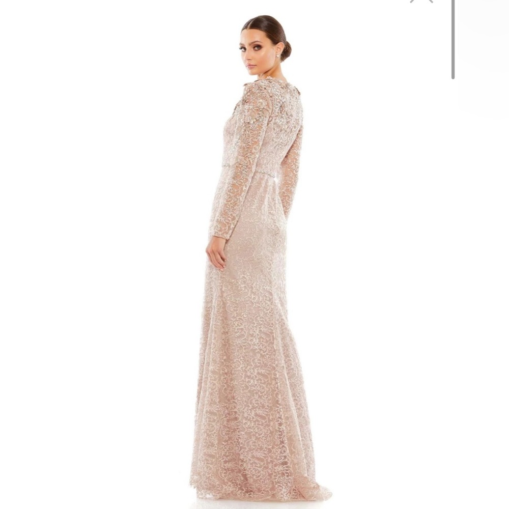 NWT $898 MAC DUGGAL ILLUSION NECKLINE LONG SLEEVES LACE EMBELLISHED GOWN DRESS - Picture 4 of 7